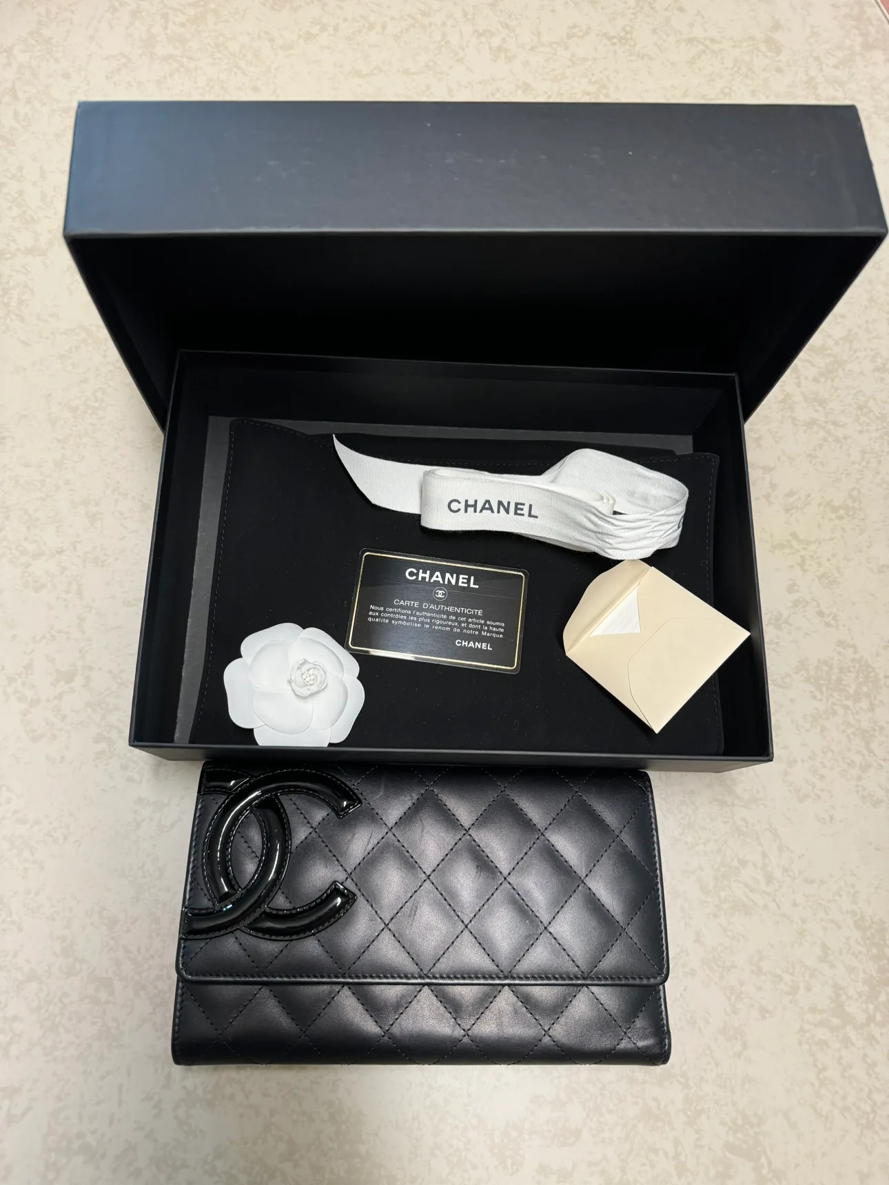 샤넬 (Chanel) 램스킨 깜봉 장지갑