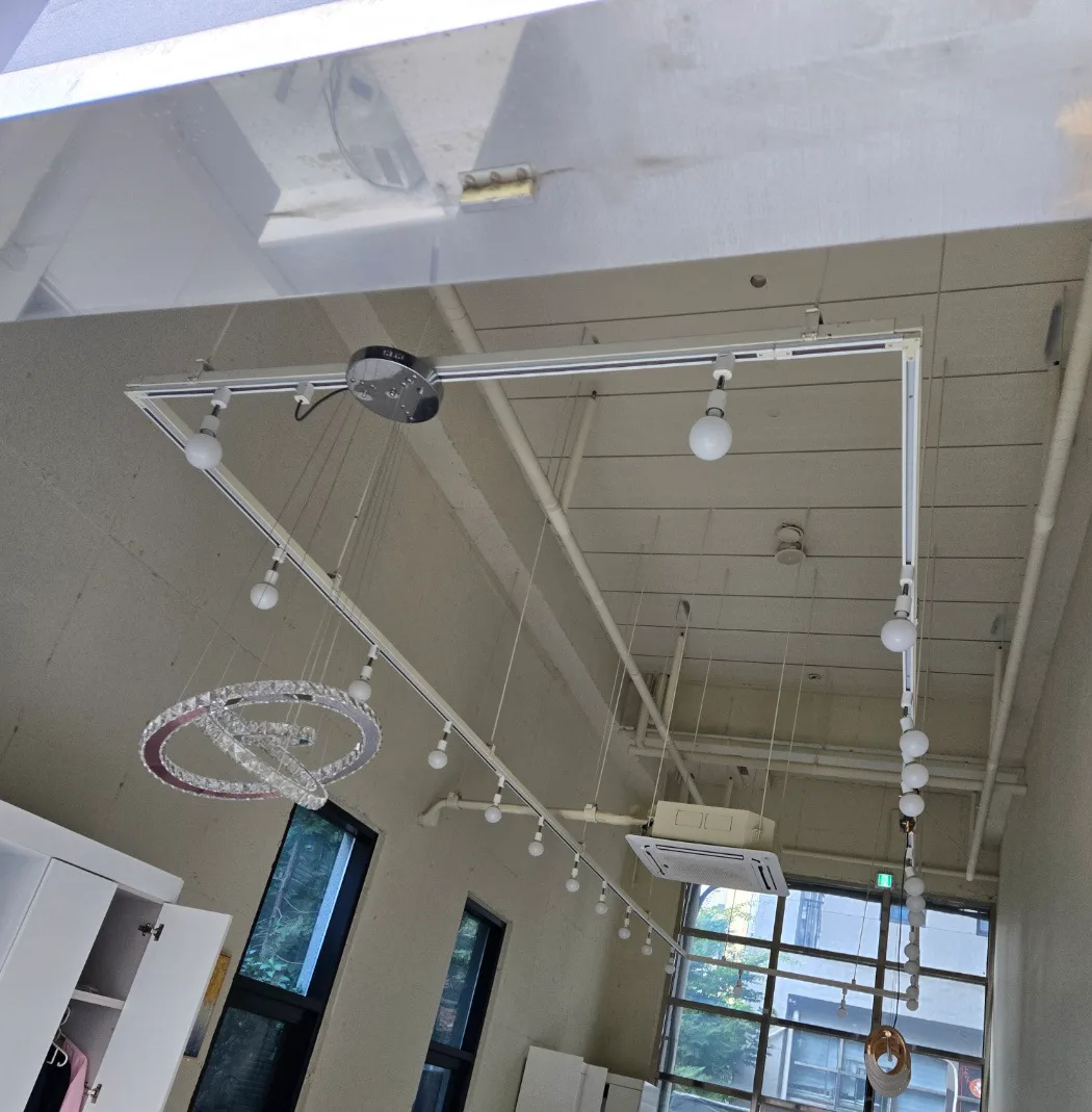 인테리어 시 중고 조명 판매 합니다