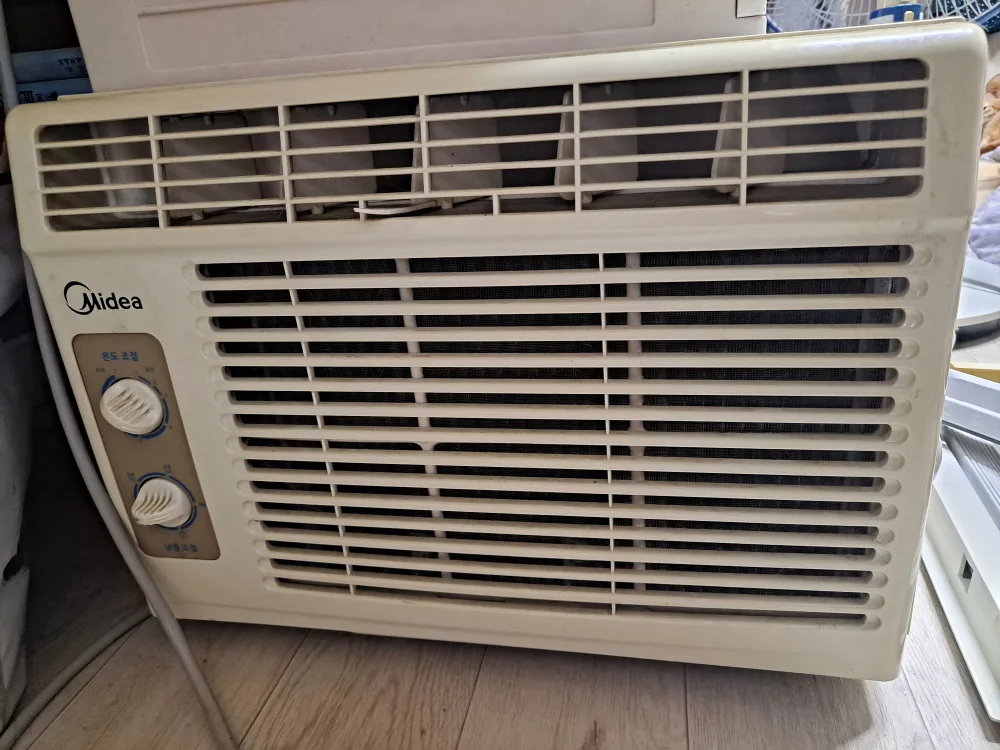미디어 창문형 에어컨 중고 판매