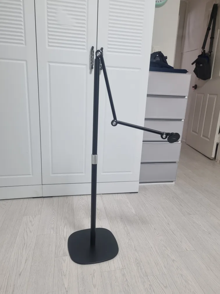 맥세이프 스마트폰 태블릿 스탠딩 거치대