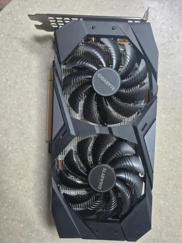 rtx 2060 중고 팝니다