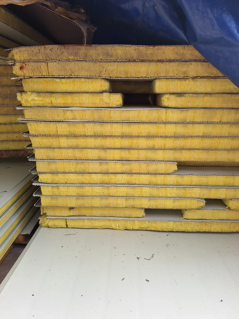 그라스울 판매50미리3500  40장중고 팜니다필요하신분 전화주세요010,4405,9449