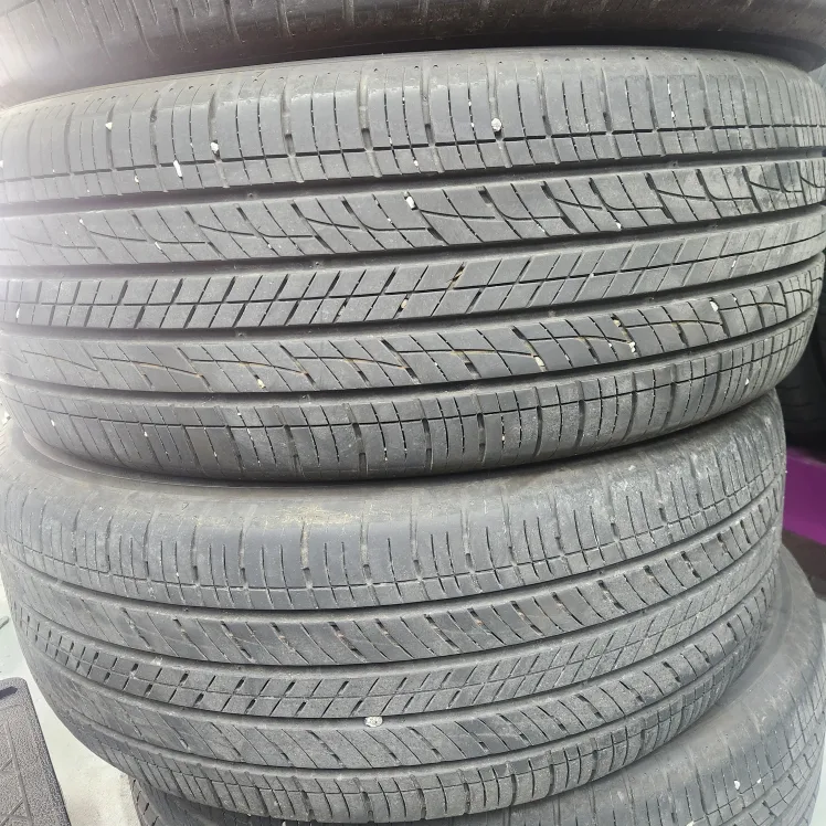 235 60 18 A급 중고타이어