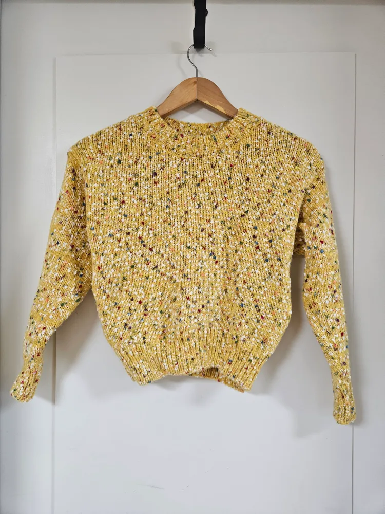 ☆새상품 원가29000원 포커스 크롭니트티셔츠