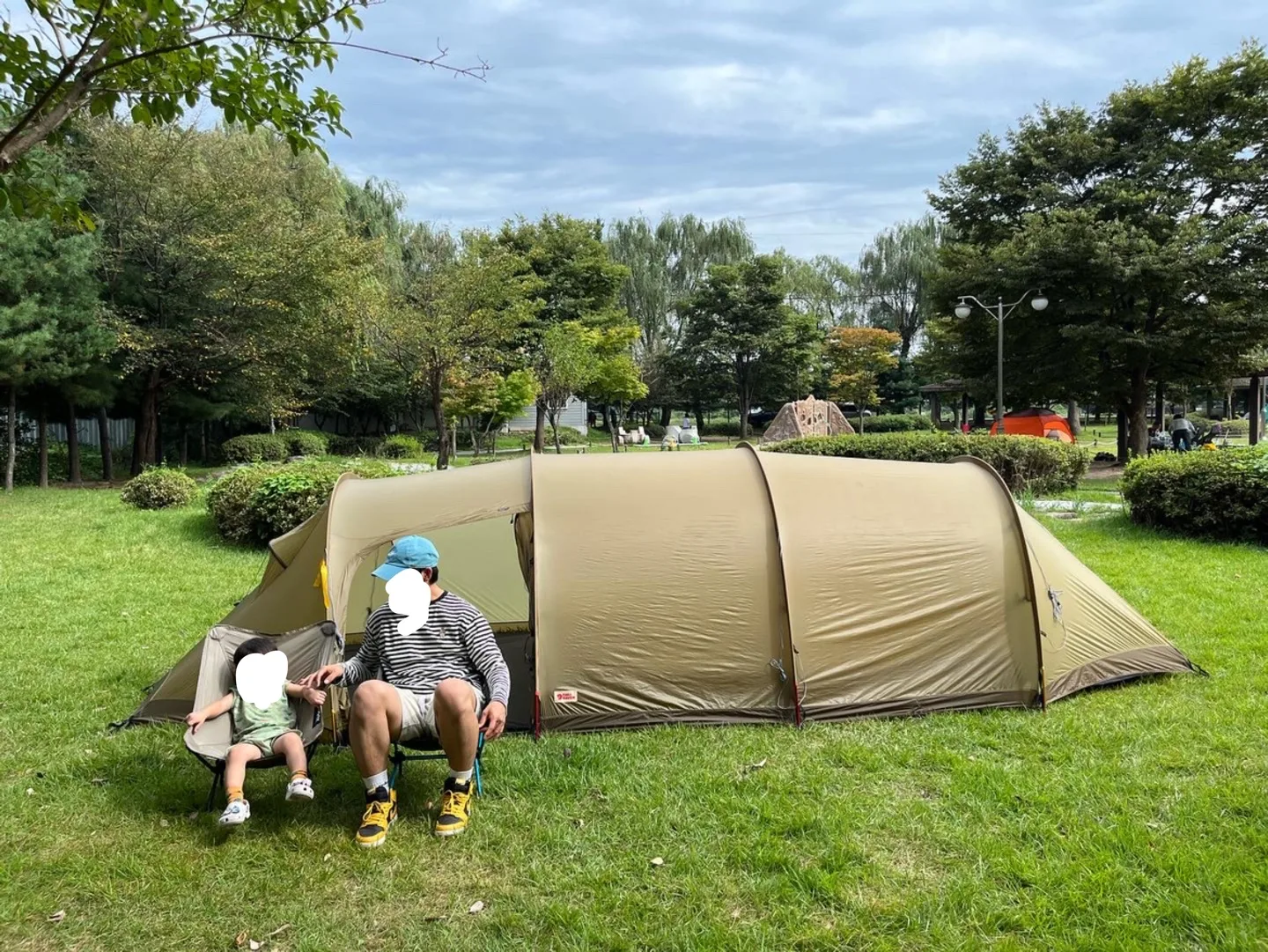 피엘라벤 아비스코 앤듀런스4 (터널형 텐트)/완전저렴/정상가 약 180만원/캠핑카페에서 중고 7-80만원대