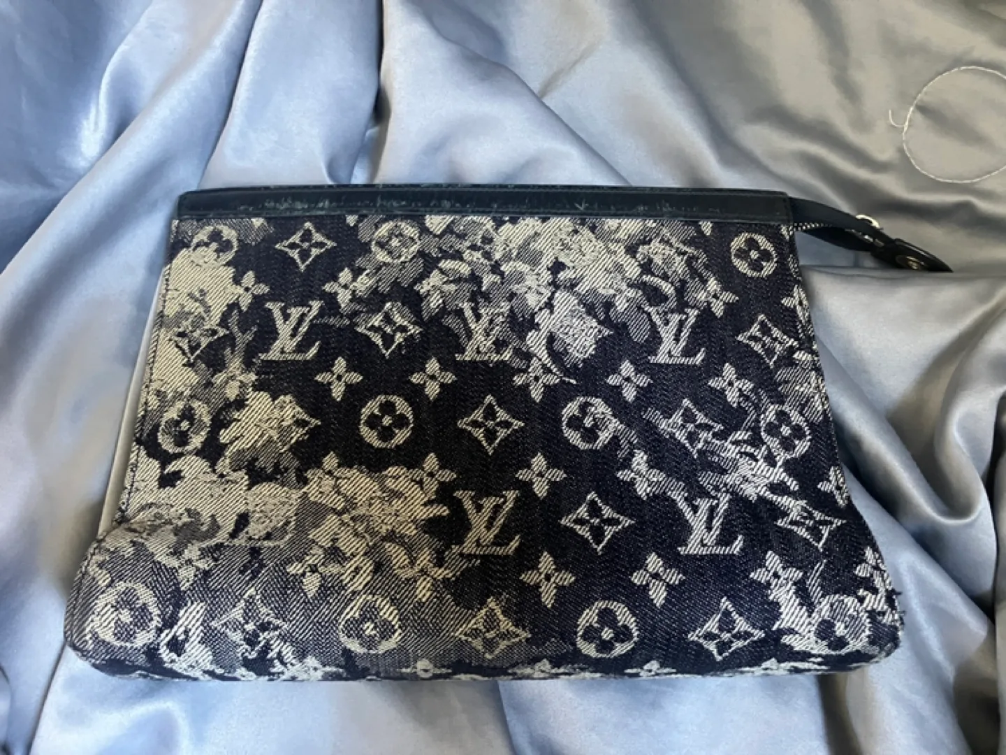 루이비통 테피스트리 클러치백