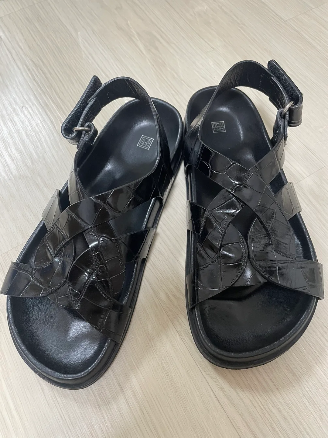 토템 청키샌들 37