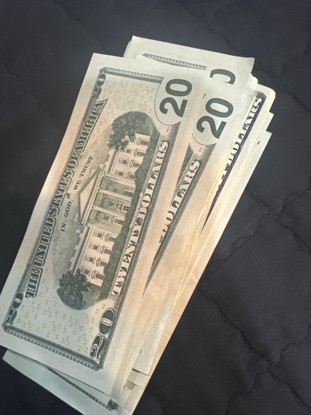 20달러로 총260달러팝니다