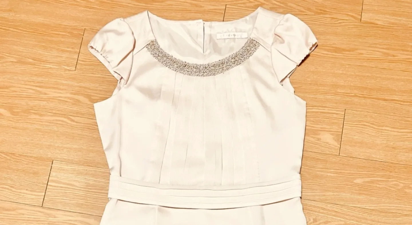 [하객룩] 비지트 앤 뉴욕 베이지핑크 원피스 66 M