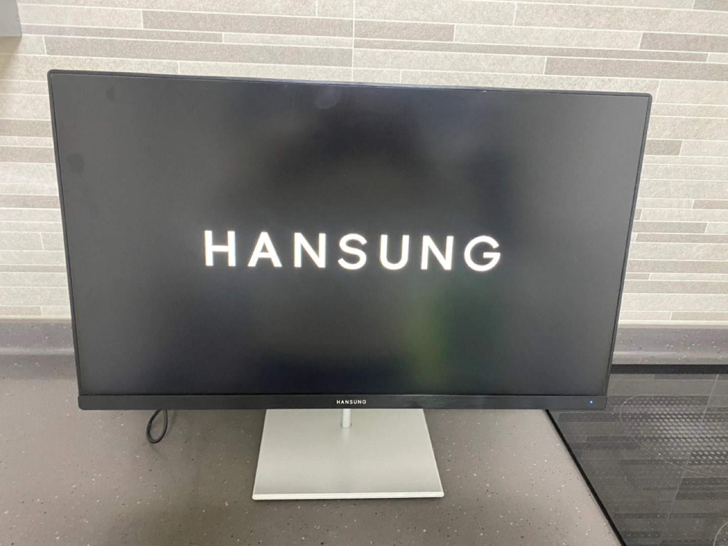 컴퓨터 모니터 판매(한성컴퓨터 ULTRON 2435V 프리싱크) | 디지털기기 | 당근 중고거래