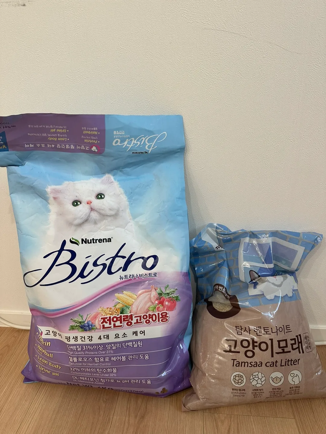 길고양이 사료, 모래 나눔