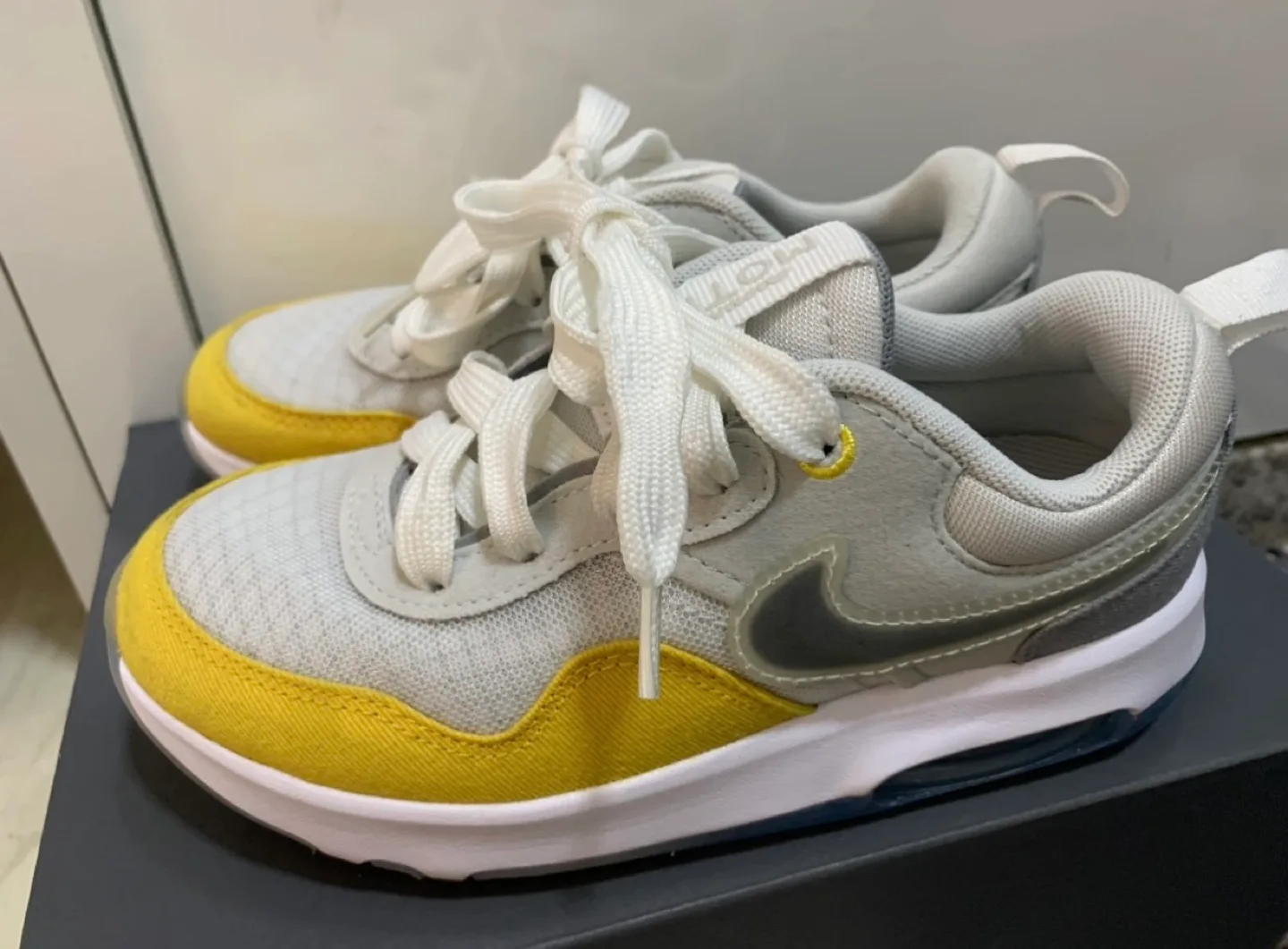 나이키 맥스 (새거같은 중고)