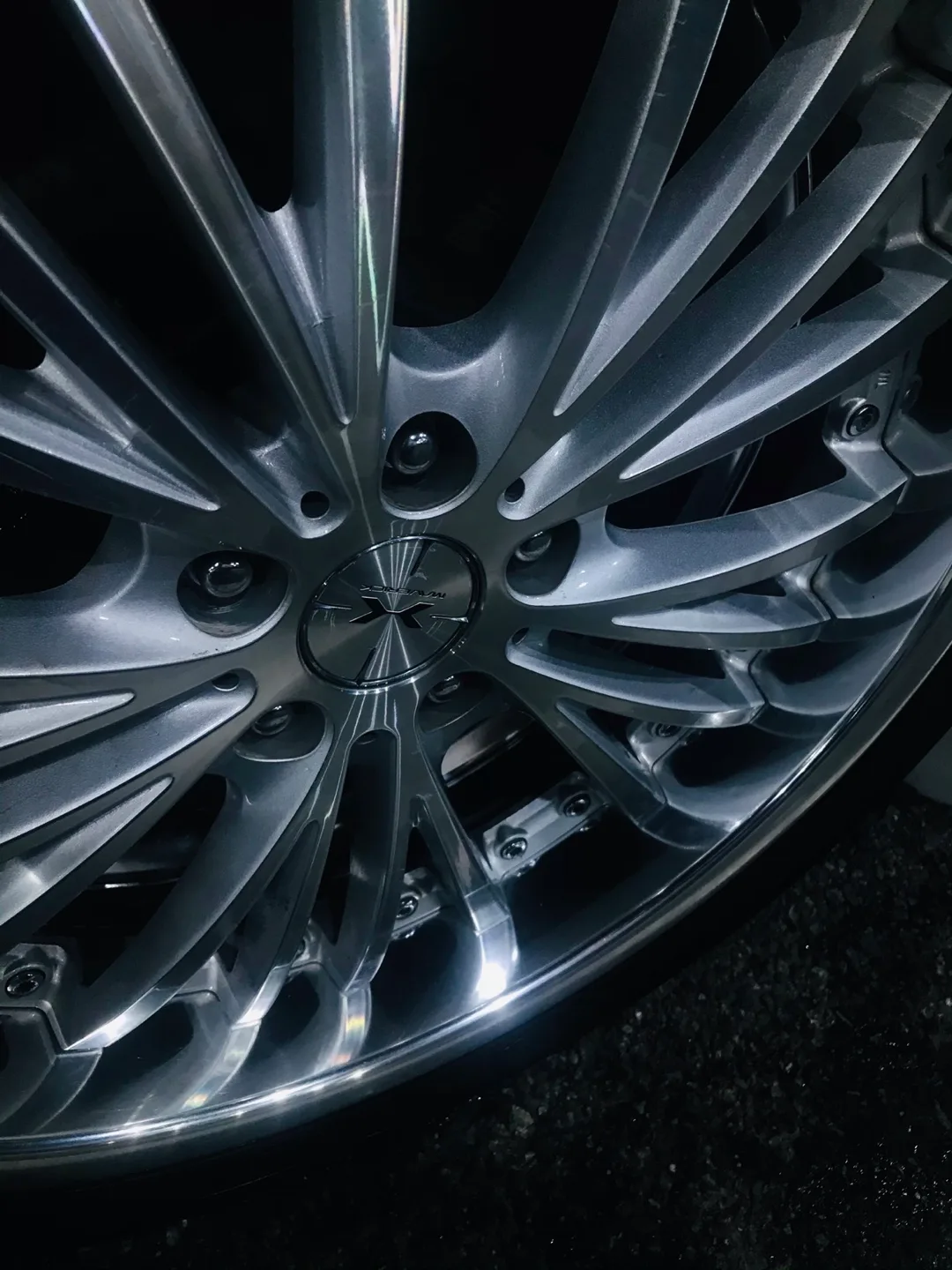 중고 금호 윈터타이어 팝니다.