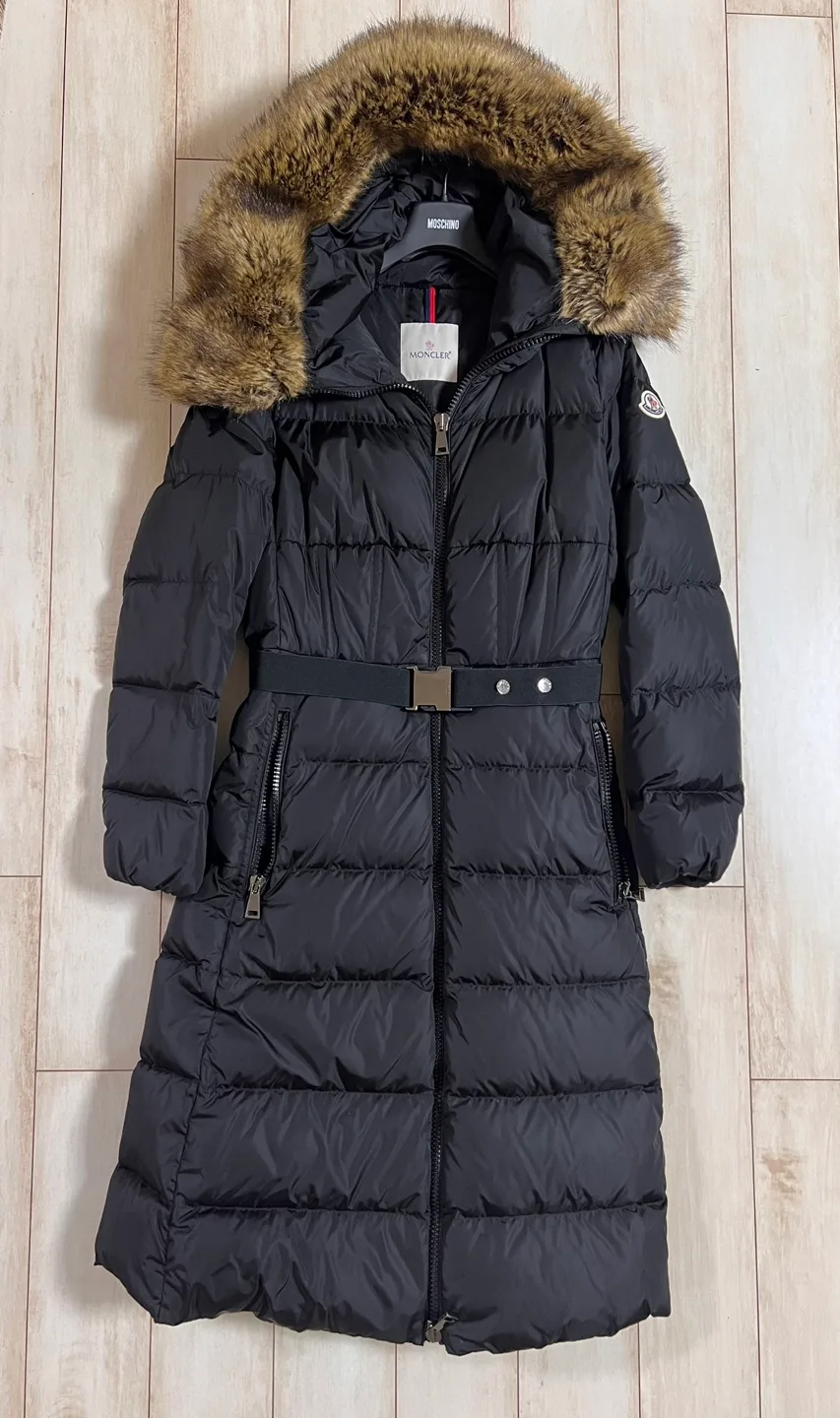 몽끌레어 여성패딩(⭐️가격인하 마지막 구매자없으면 중고매장판매예정)