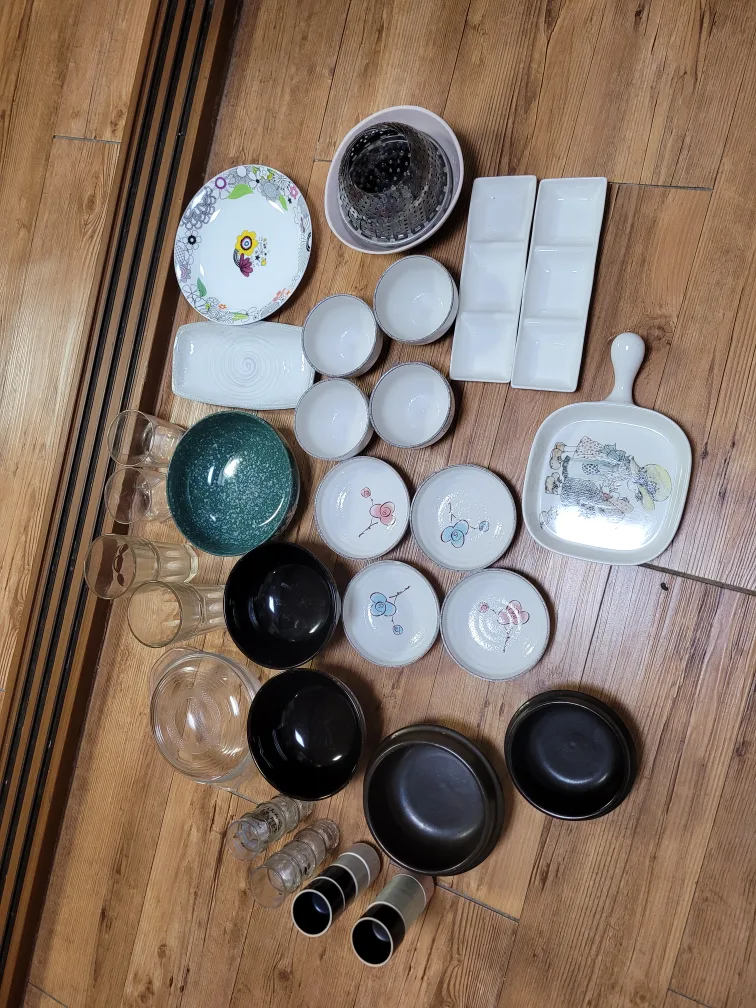 주방그릇등 (새거 중고 섞였음)