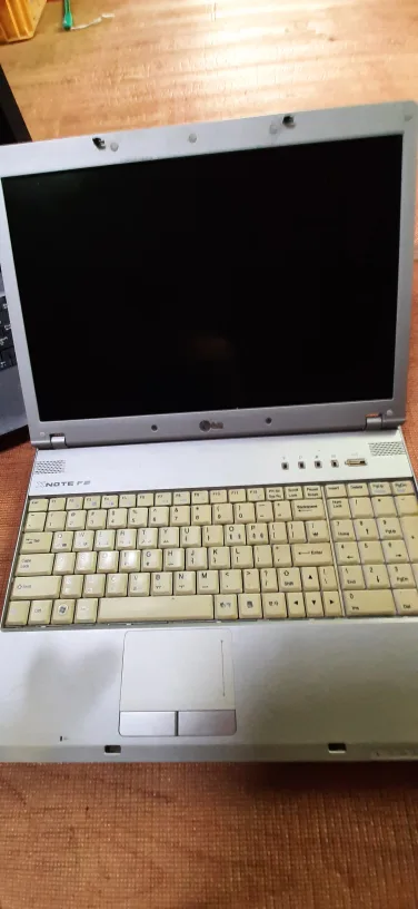 부팅되는 중고컴