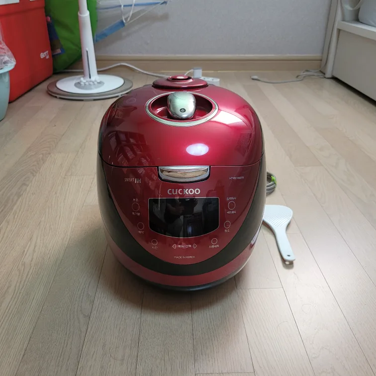 쿠쿠전기압력밥솥(중고저렴)