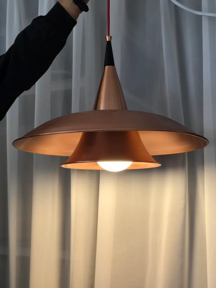 중고 식탁등 판매 및 시공해드립니다.