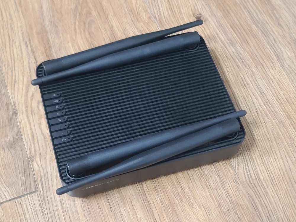 ipTIME 기가비트 유무선공유기 A3004NS-M 중고