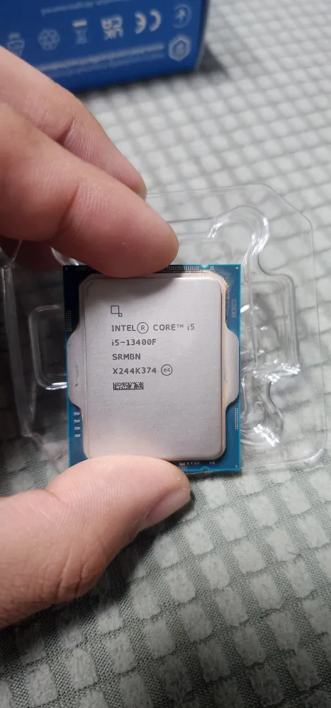 i5-13400f 중고판매합니다 기쿨포함