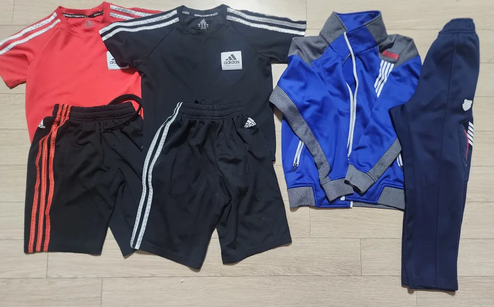 120사이즈 트레이닝 상하, 바지, 티.