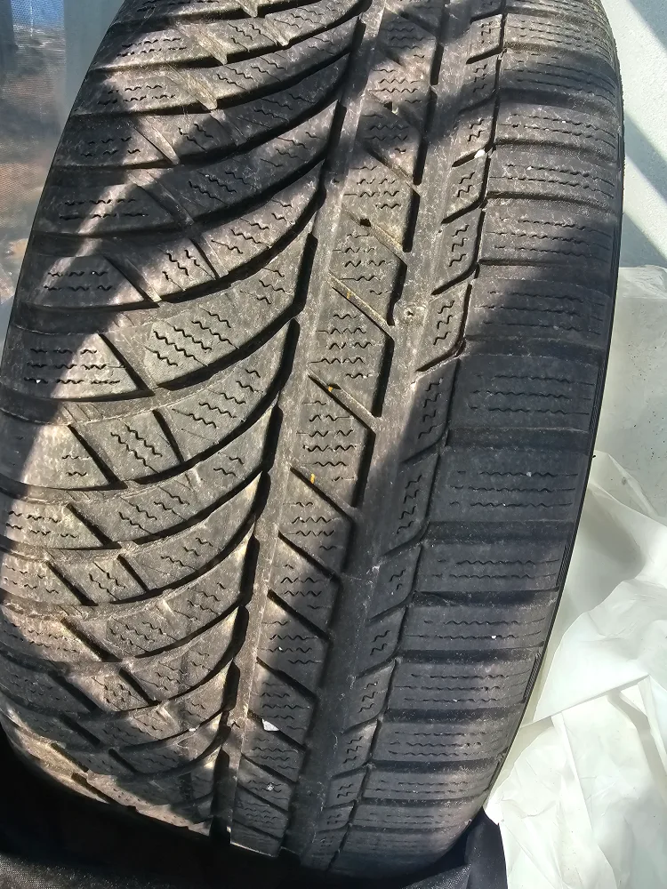 아반떼n 순정휠+윈터크래프트 2짝 팝니다