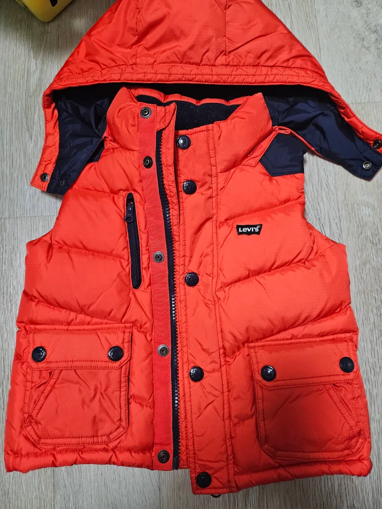 90사이즈 구스패딩조끼