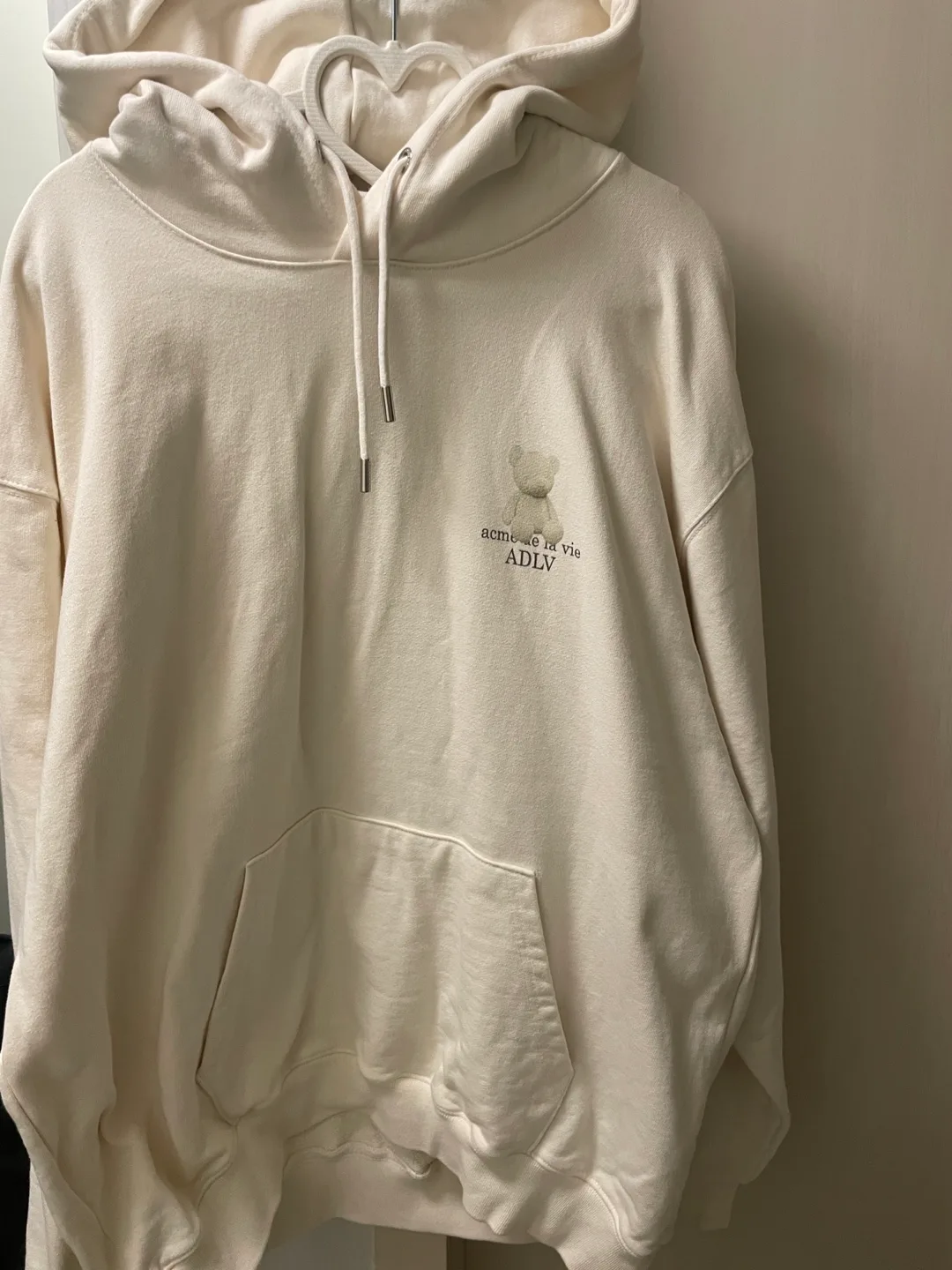 아크메드라비 후드 화이트