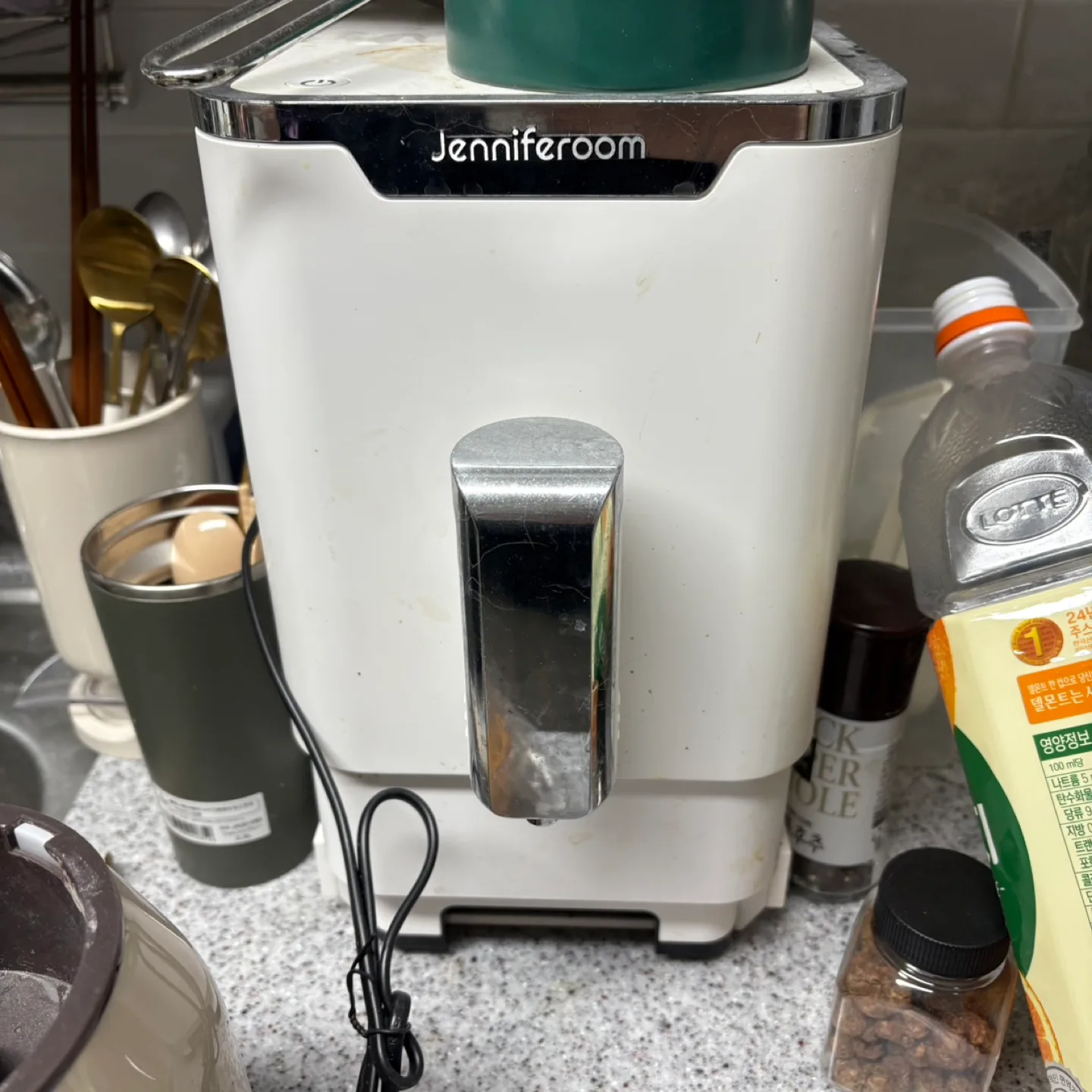 제니퍼룸 전자동 커피머신(중고) + 우유스팀기 (미개봉) 일괄판매
