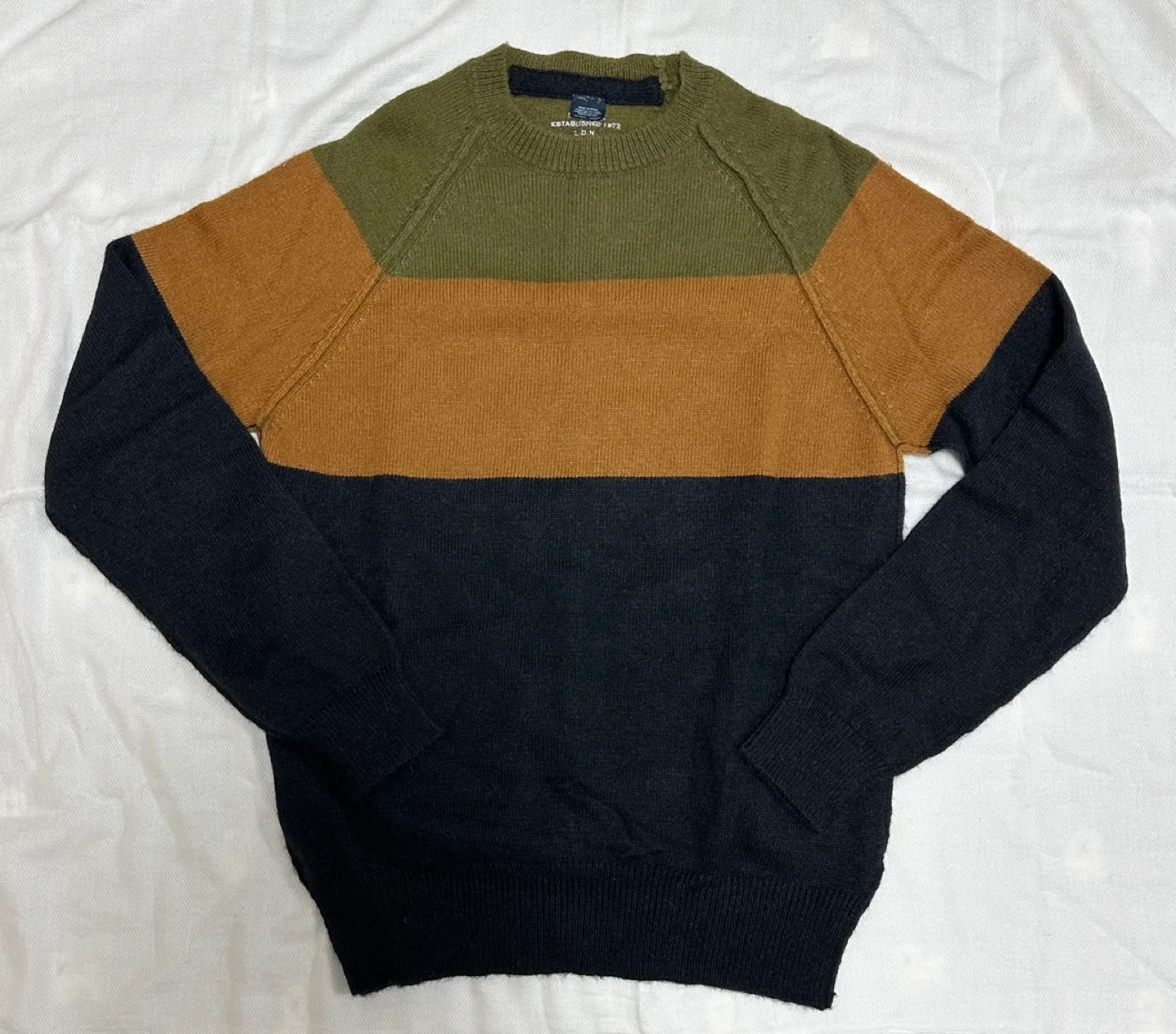 FCUK 앙고라 니트(새제품) 중고등학생 추천 프렌치커넥션