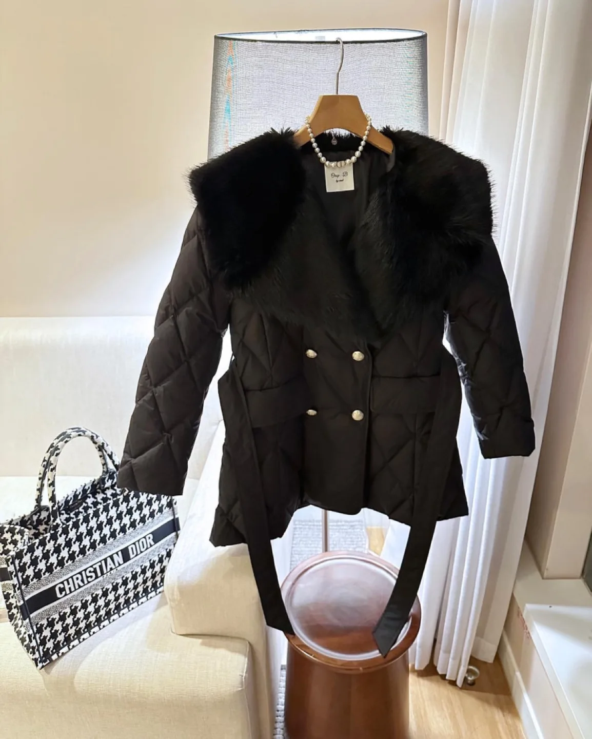 덕다운 100% 빅카라 패딩 블랙