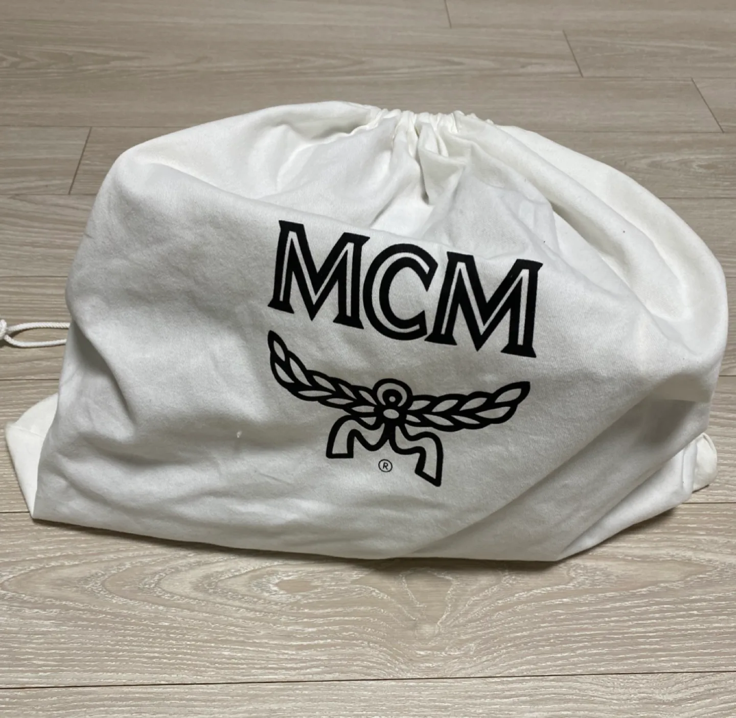(중고) MCM 여성용 가방 판매
