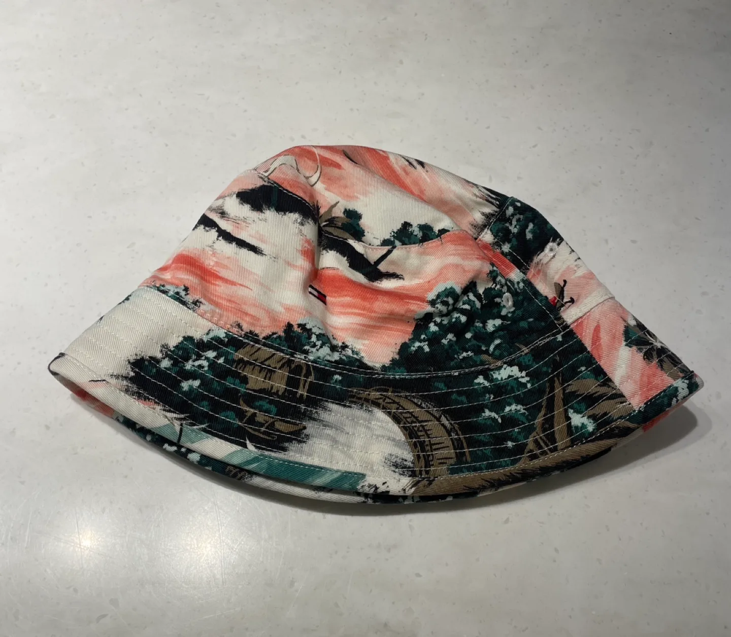 타미힐피거 버킷햇