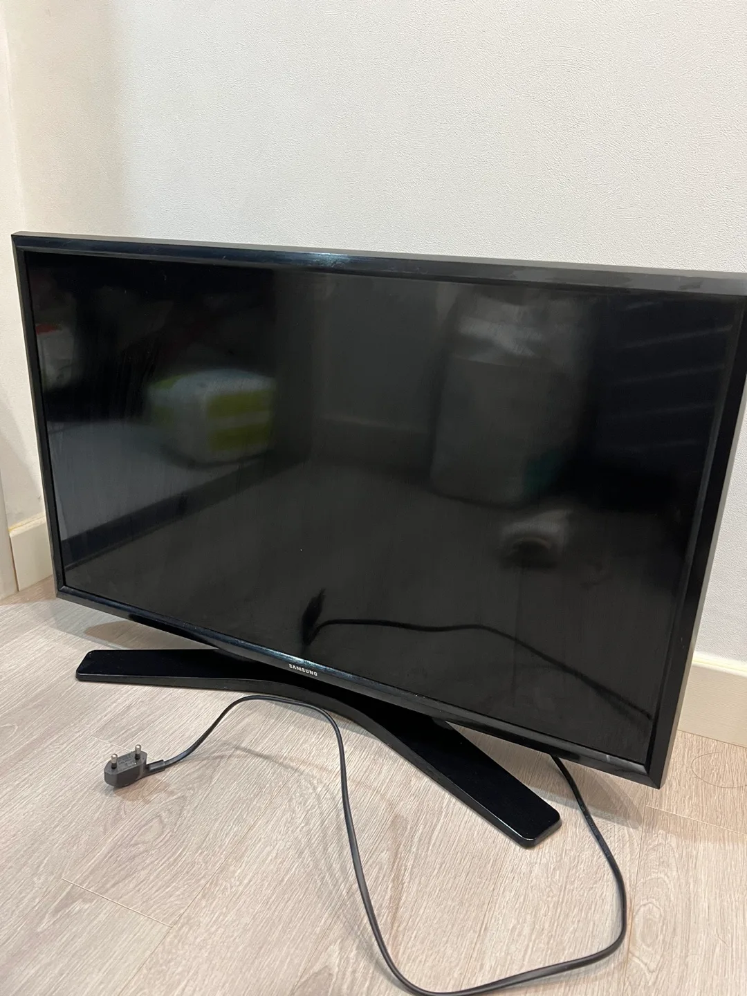 삼성 LED TV 겸 모니터 28인치
