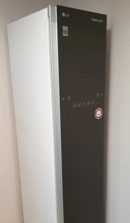 쓸만한 LG스타일러 3벌+바지 1벌 린넨블랙