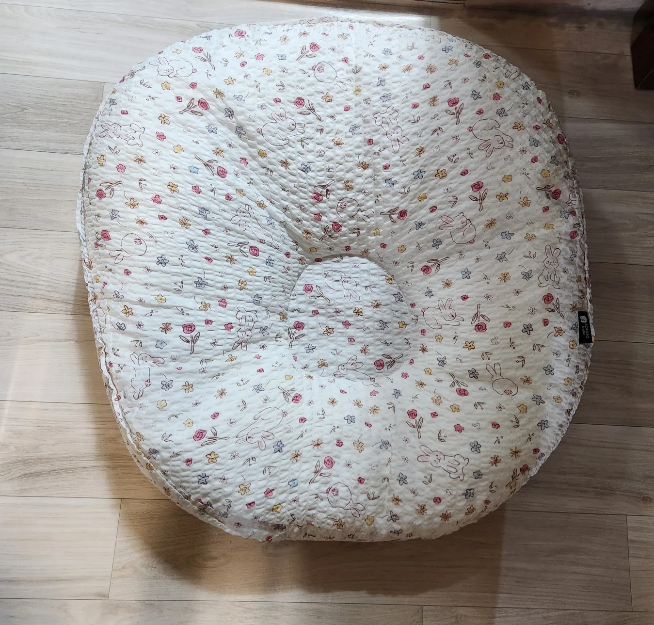 역방쿠. 알프레미오 수유시트, 수유쿠션