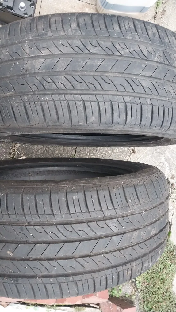 중고타이어 2개 판매합니다