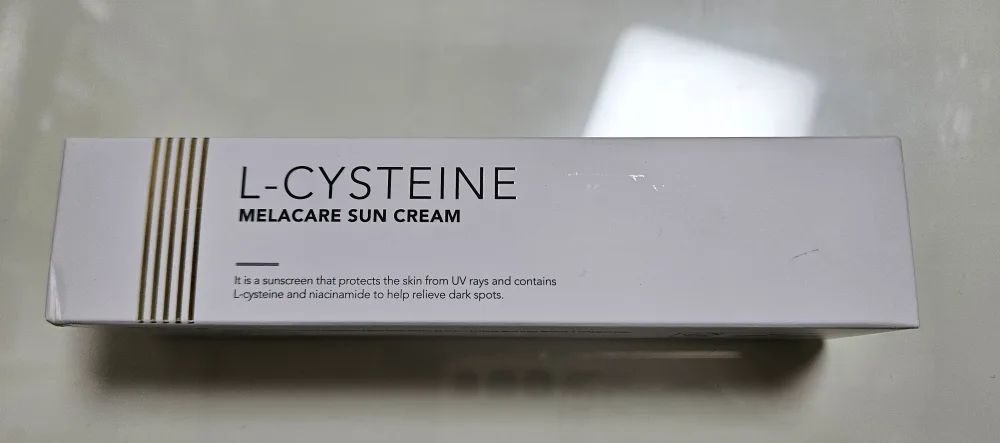 키오스킨 엘시스태인 멜라케어 선크림 SPF50+