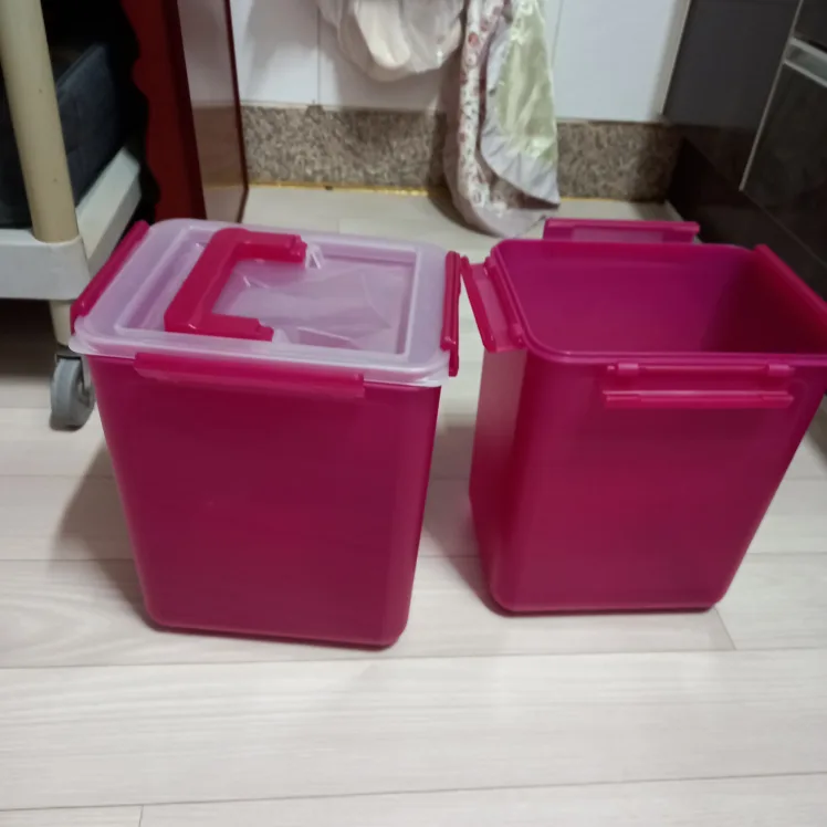 김치냉장고통 중고입니다