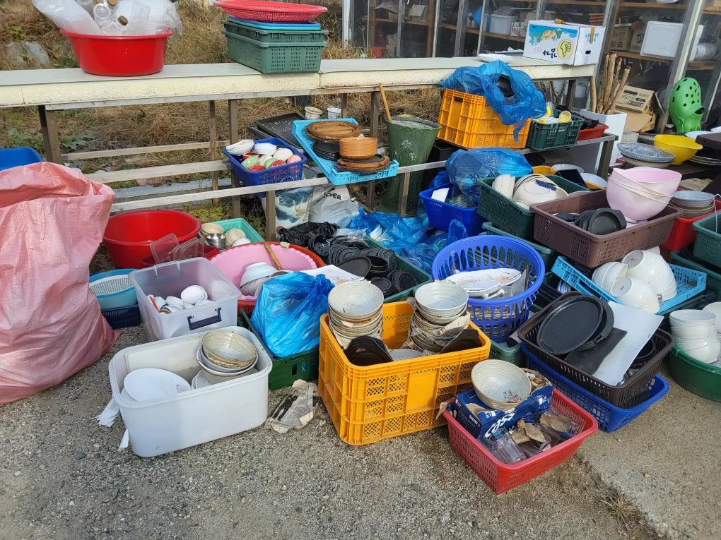 중고 식기 일괄 판매 합니다.