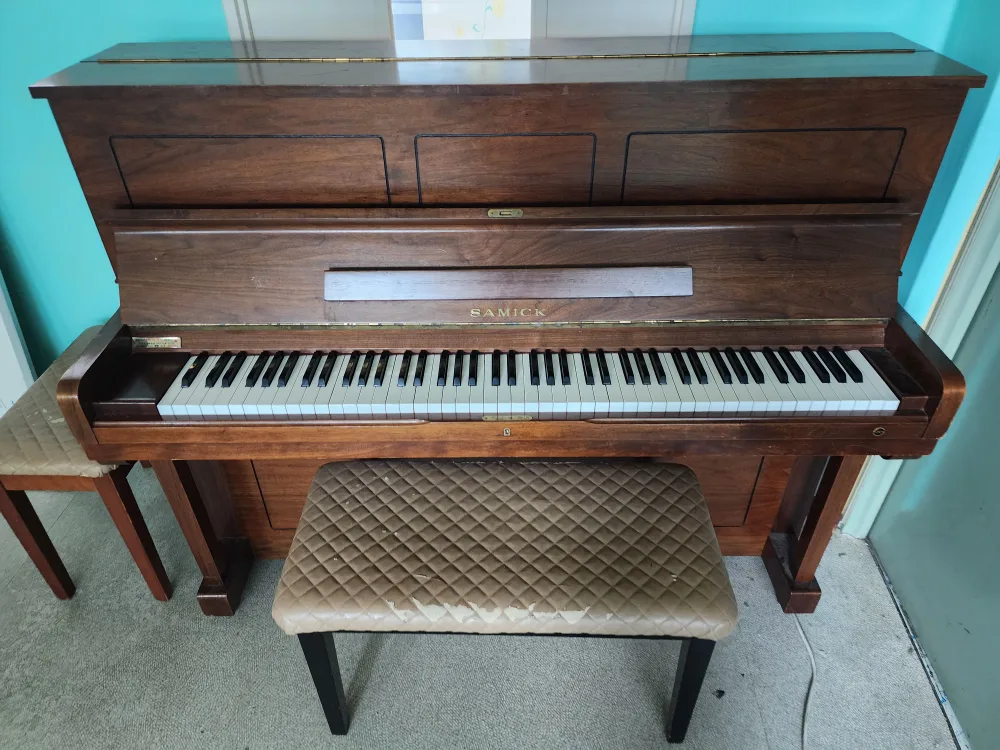 중고피아노 나눔 합니다