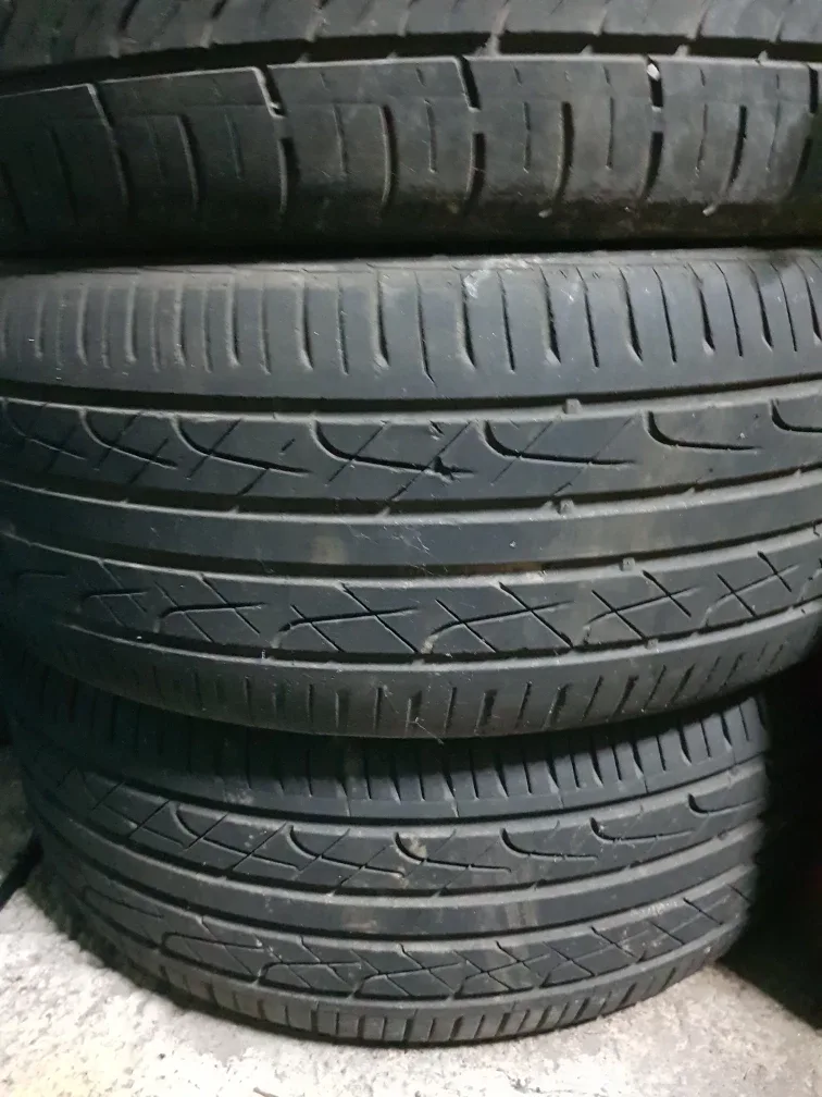 에쿠스 중고타이어 판매 4짝(235/55R17)
