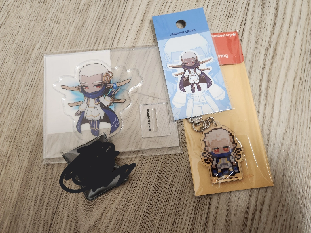 메이플스토리 일리움 공식굿즈 | 취미/게임/음반 | 당근 중고거래