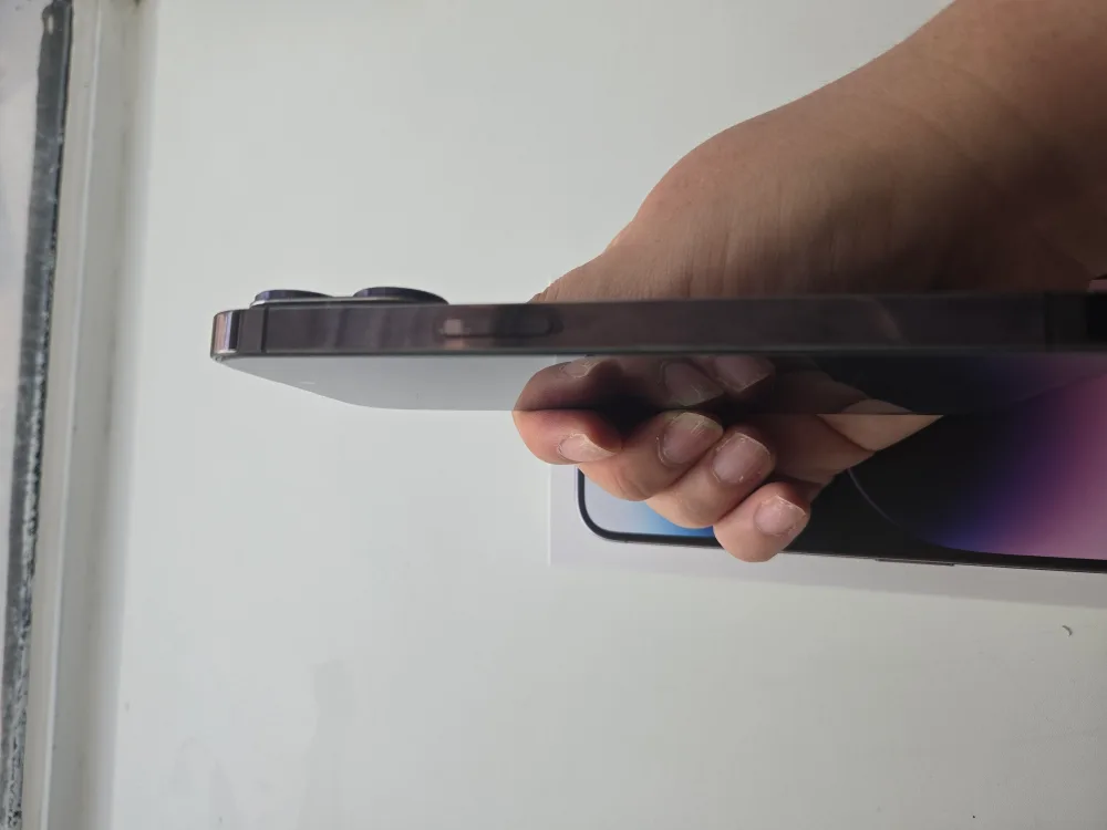 아이폰 14프로 퍼플 128GB 중고판매합니다.