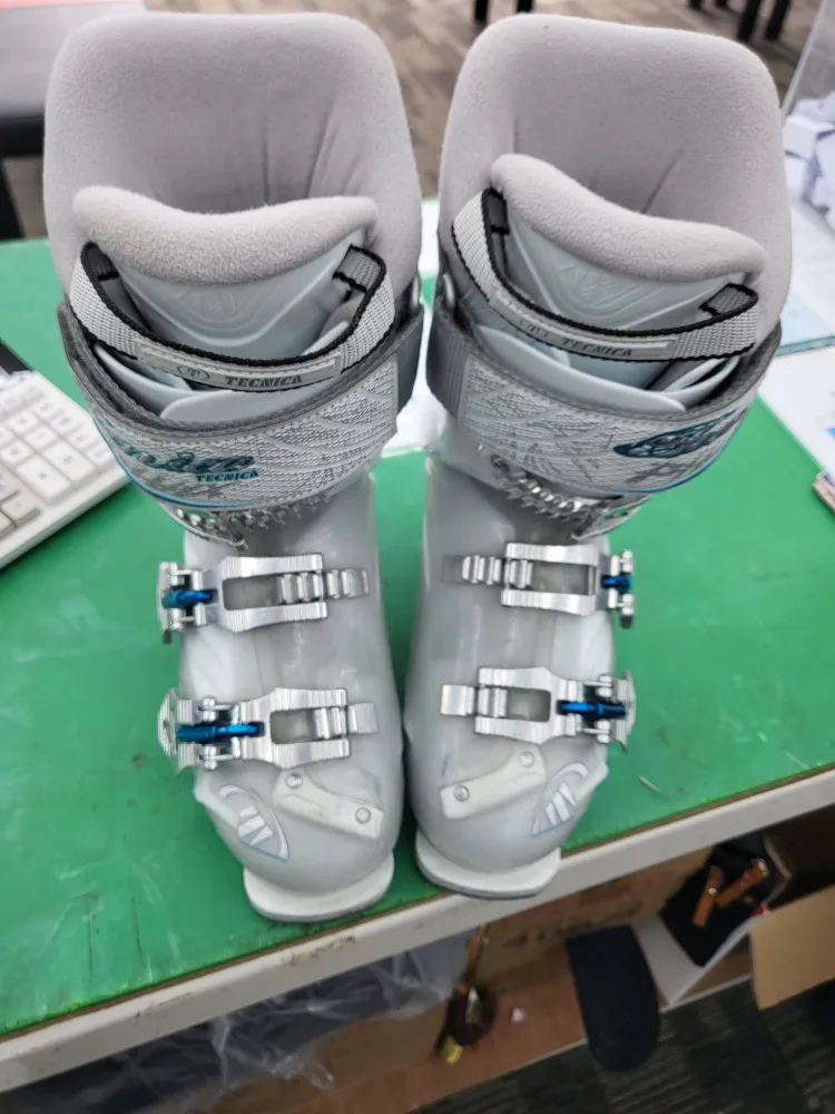 테크니카 중고 스키부츠