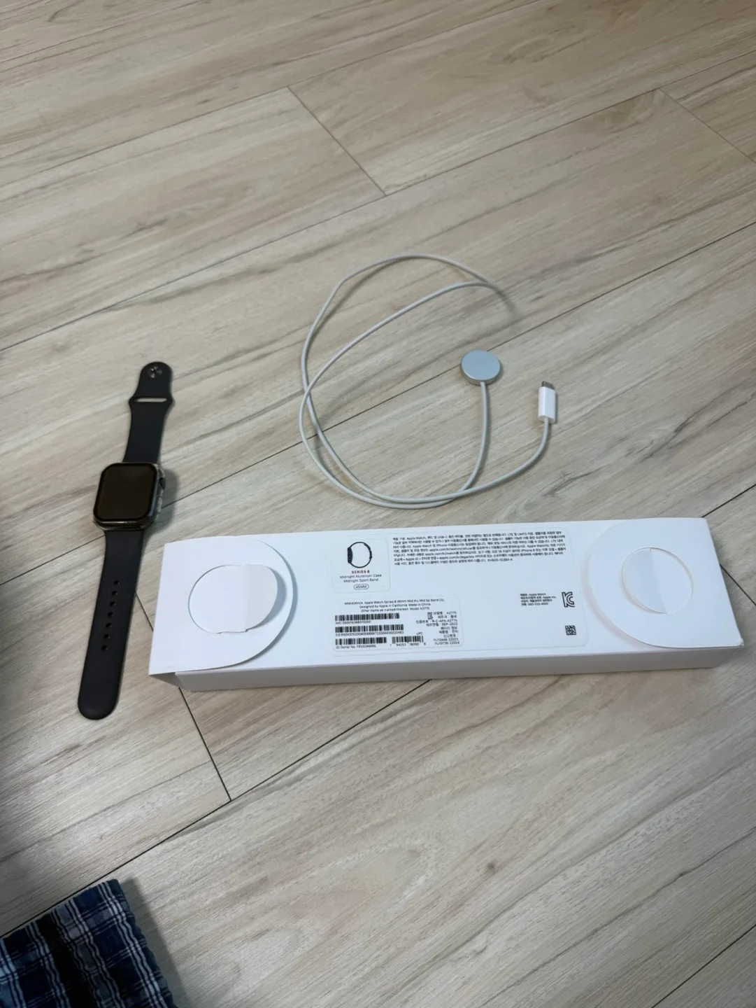 애플미드나잇8  45mm배터리100 상태 굿!