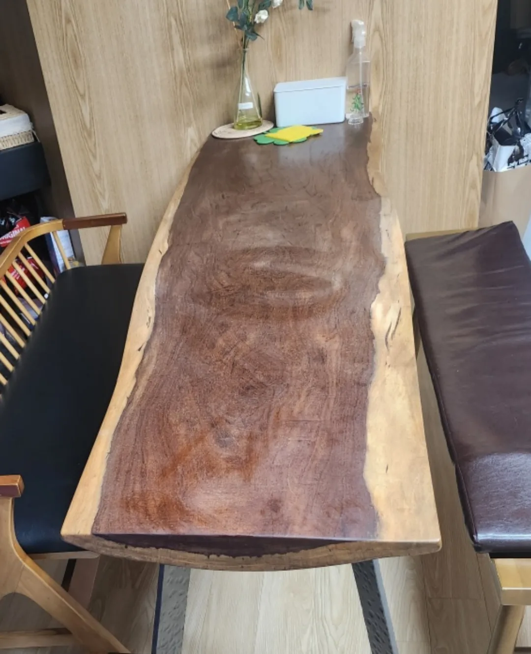 통원목 우드슬랩식탁 ㆍ스툴포함ㅡ아프로모시아ㅡ가격내림 없음