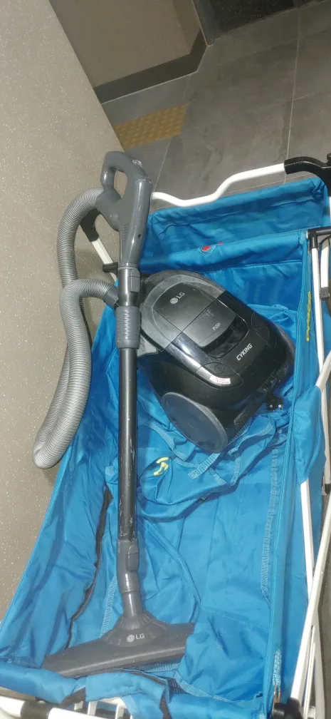 lg 싸이킹 막쓰기 좋은 중고 청소기