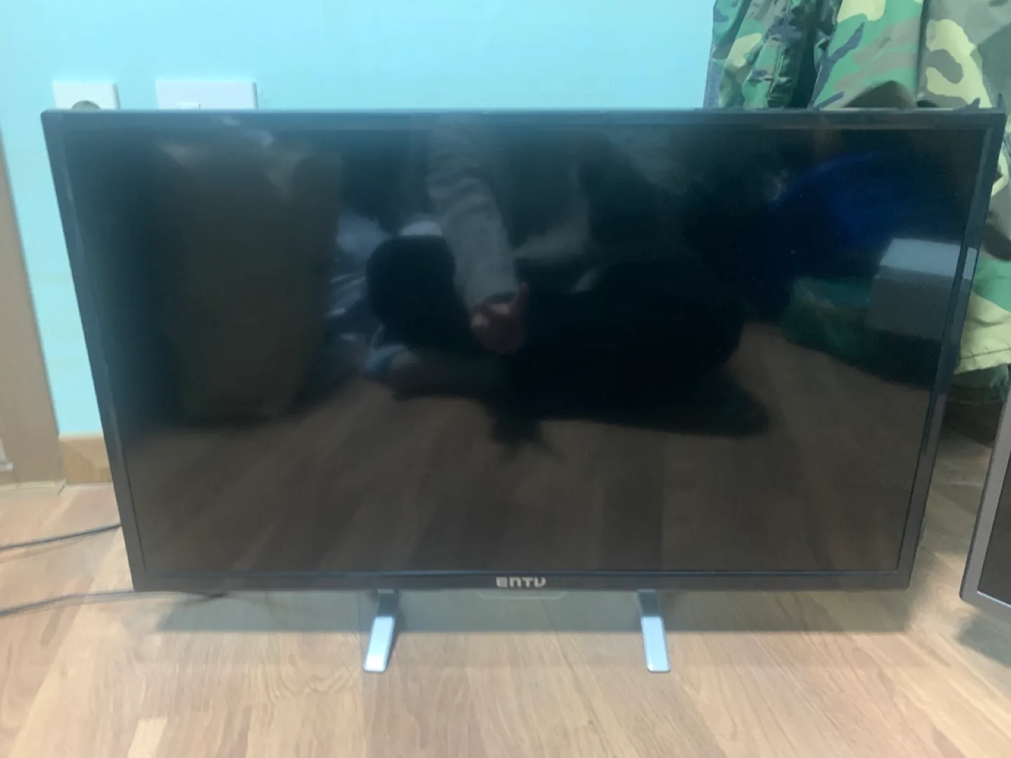 EN TV 중고새거 싸게 팝니다