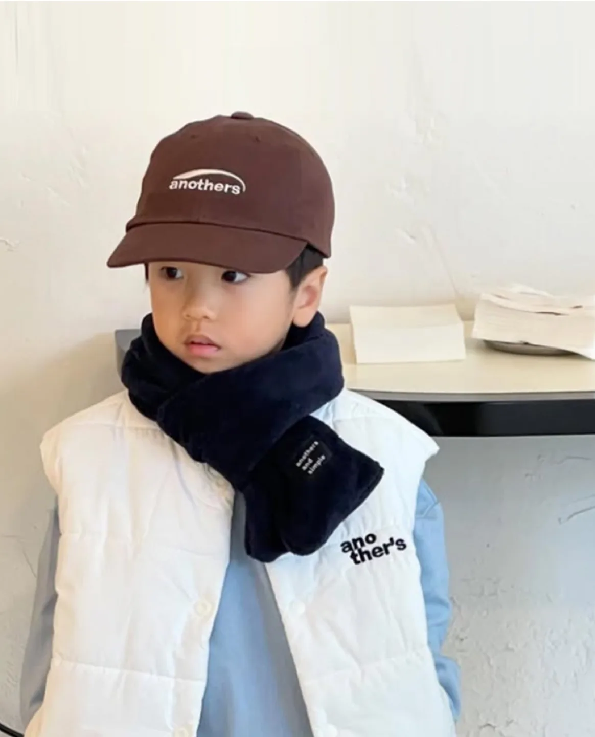 어나더스 아기 목도리 (새것, 홈페이지착샷O)